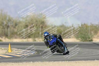 media/Nov-16-2025-Race Pace (Sun) [[8c5fa54630]]/Verified Riders/2-Turn 7 (945am)/